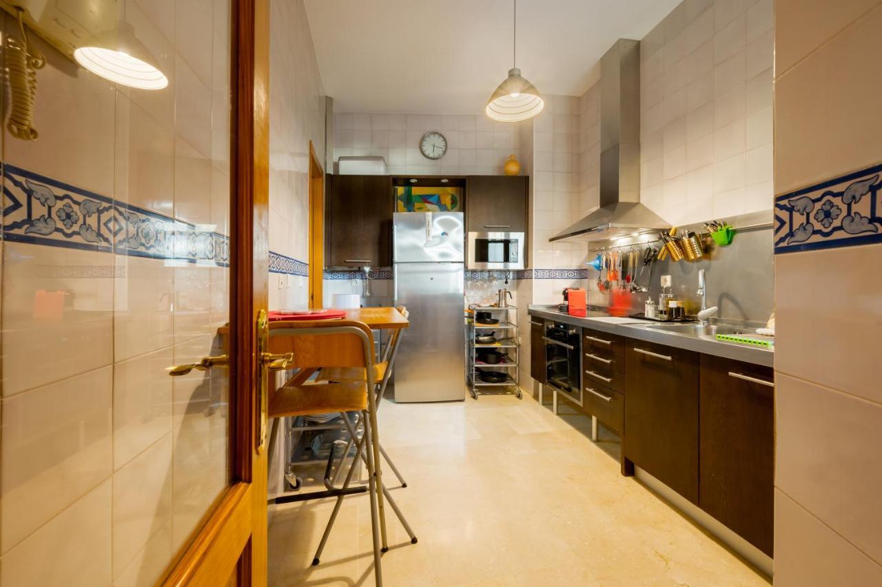 Large And Practic - 3Bd 2Bth- Arenal Lägenhet Sevilla Exteriör bild